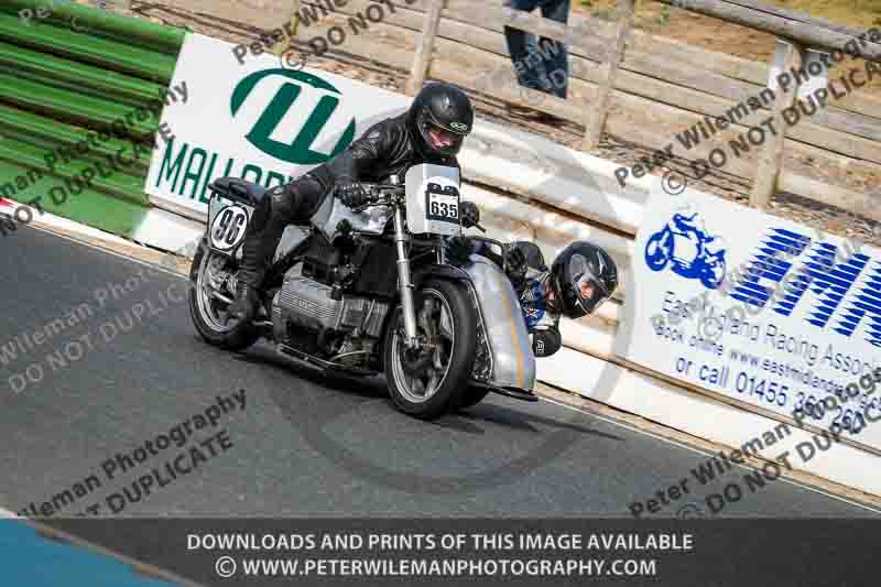 Vintage motorcycle club;eventdigitalimages;mallory park;mallory park trackday photographs;no limits trackdays;peter wileman photography;trackday digital images;trackday photos;vmcc festival 1000 bikes photographs